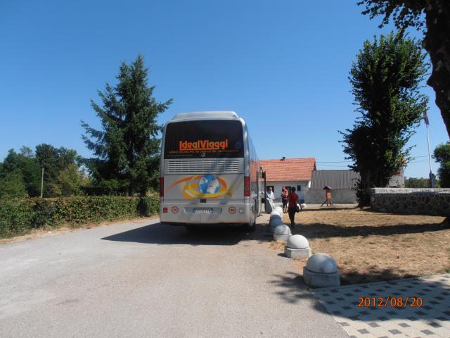 P8200128